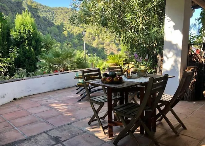 En La Aldea Perdida 4* Frigiliana